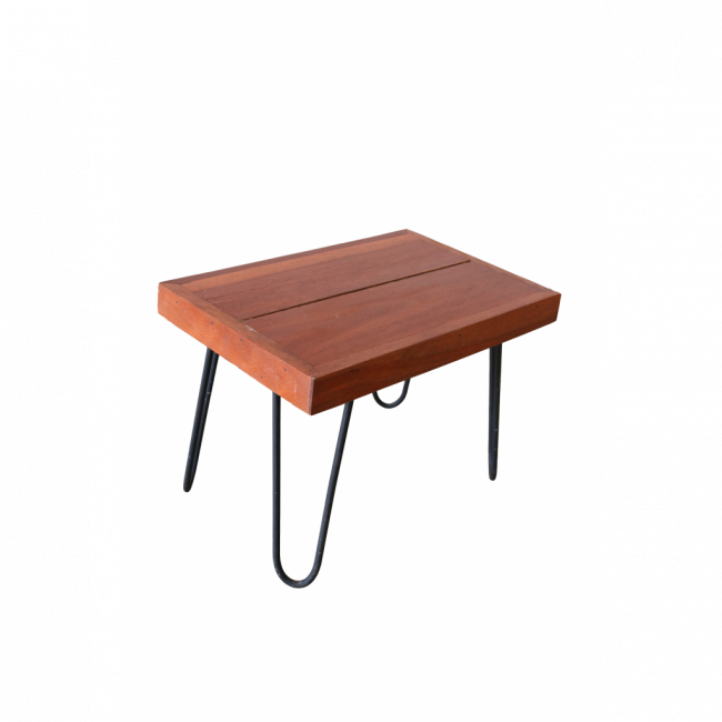 MESA DE CENTRO QUADRADA GRAMPO