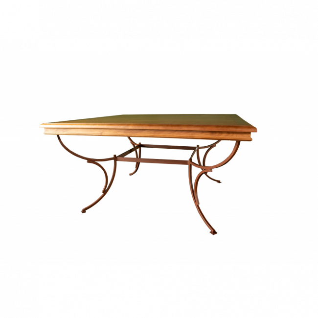 MESA QUADRADA PÉ MARROM