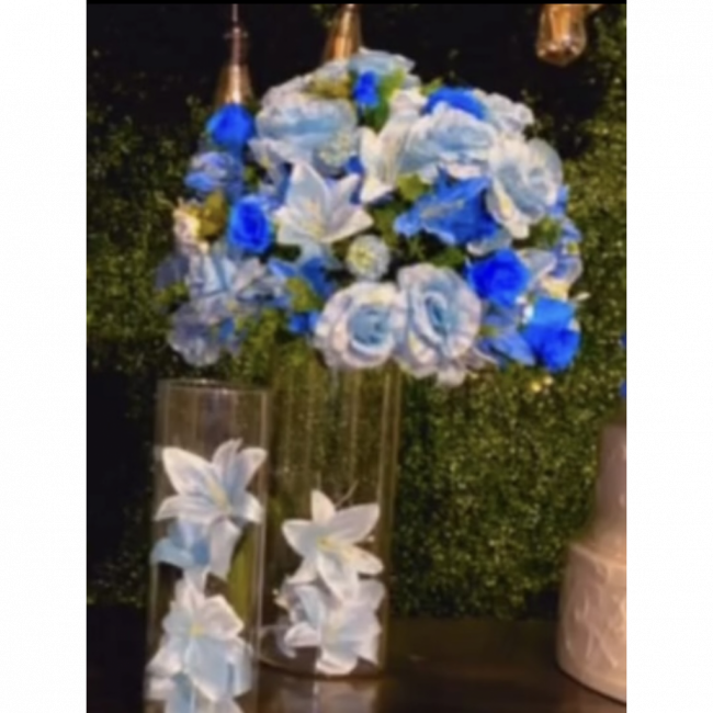 ARRANJO DE FLORESBUQUE AZUL M TAM M