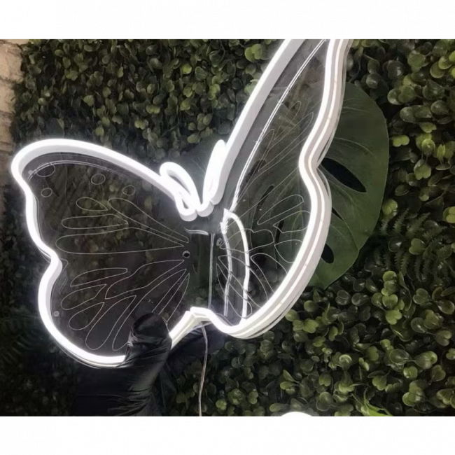 BORBOLETA DE LED M 32X22