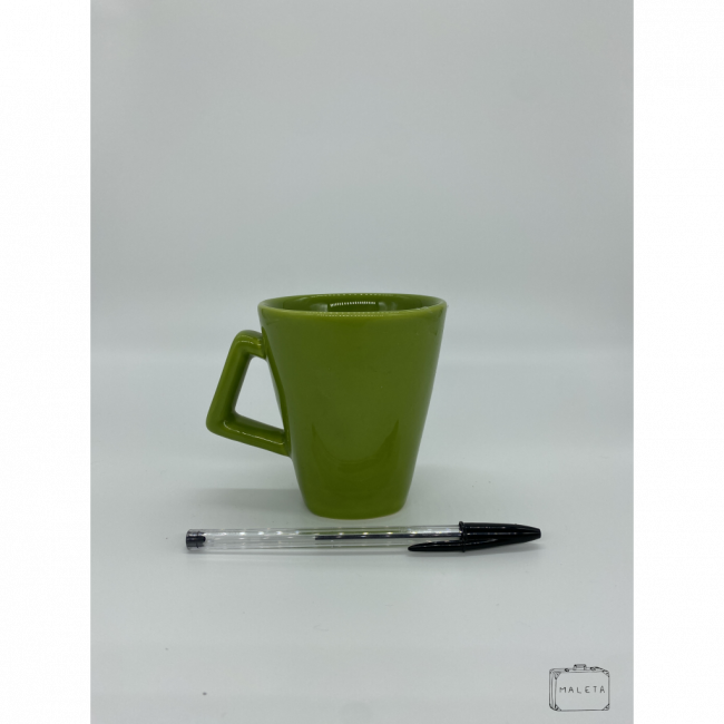 CANECA VERDE COM DETALHE NA ALÇA