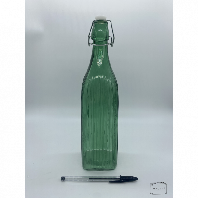GARRAFA DE ÁGUA DE VIDRO VERDE