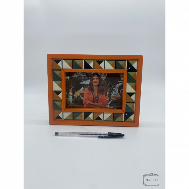 PORTA RETRATO MOLDURA LARANJA (GEOMÉTRICA)
