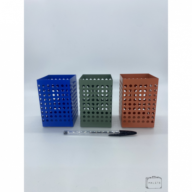 PORTA-CANETAS LATA FURINHOS (AZUL, VERDE E LARANJA)