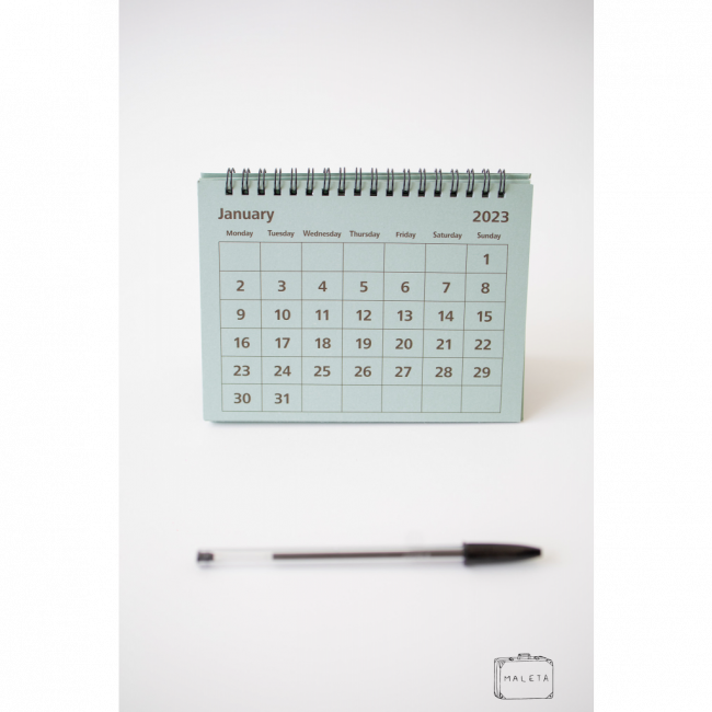 CALENDÁRIO DE MESA 2023 VERDE COM ESPIRAL