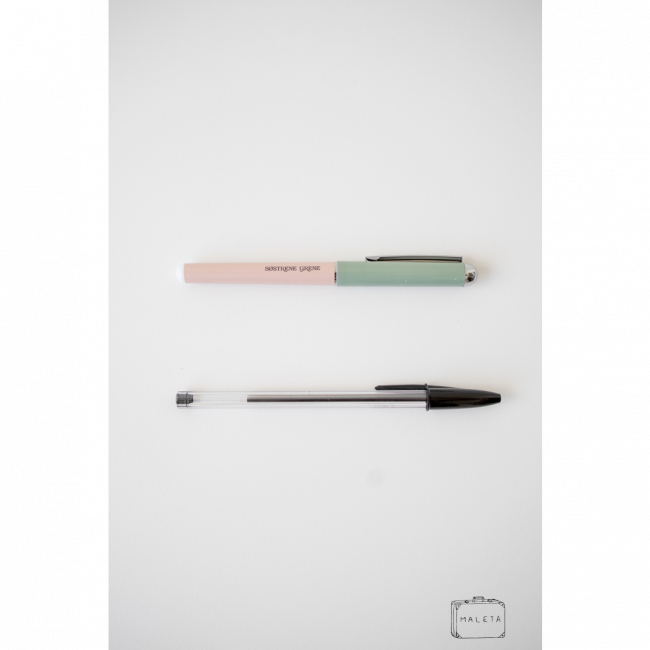CANETA COM TAMPA ROSA E VERDE