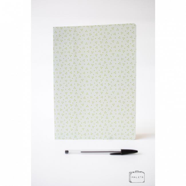 CADERNO TAMANHO A4 CAPA MOLE VERDE CLARO COM PONTINHOS