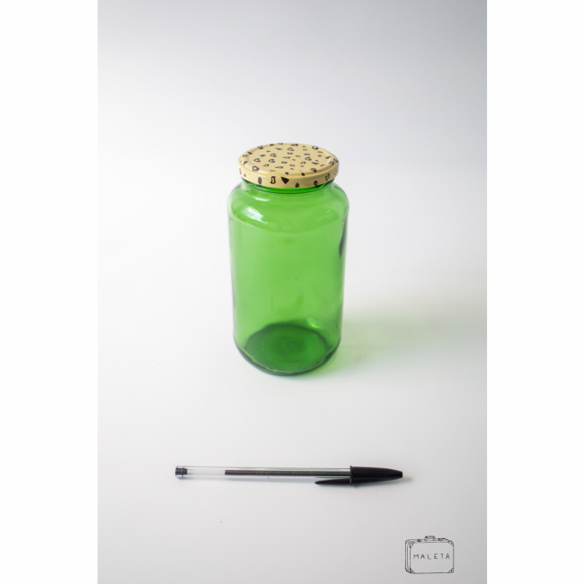 POTE DE VIDRO VERDE COM TAMPA ROSCA BEGE ESTAMPADA