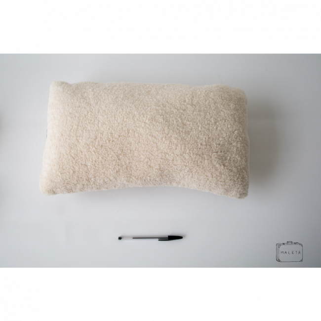 ALMOFADA PELUDINHA OFF WHITE - 50X30