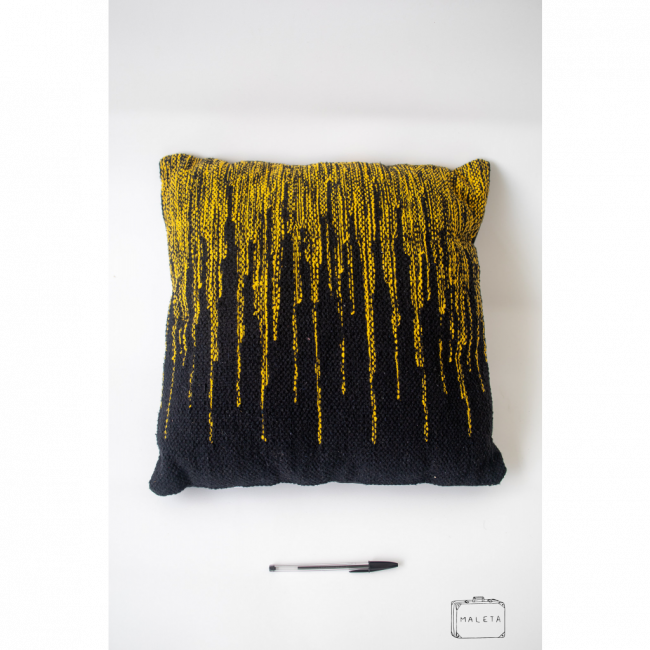 ALMOFADA PRETA CHUVINHA AMARELA - 45X45