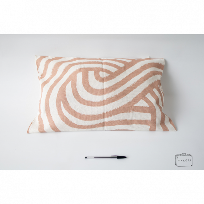 ALMOFADA OFF WHITE LISTRAS ROSAS - 40X60