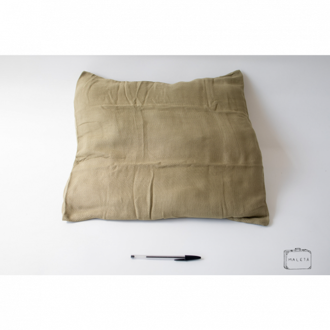 ALMOFADA VERDE MUSGO (GRINGA) - 50X50