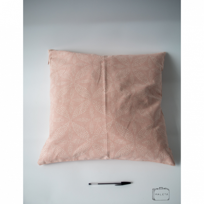 ALMOFADA ROSA PONTOS BRANCOS - 50X50