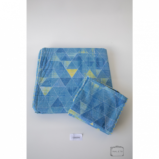 CAPA PARA EDREDOM KING COM 2 FRONHAS AZUL COM TRIÂNGULOS VERDES - 03 PEÇAS