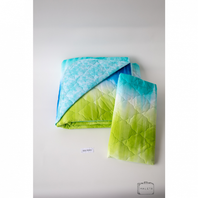 COLCHA COM CAPA DE TRAVESSEIRO SOLTEIRO AZUL COM VERDE - 02 PEÇAS