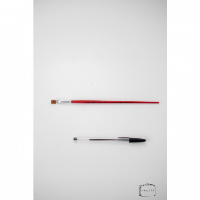 PINCEL DE PINTURA CABO VERMELHO - Nº10