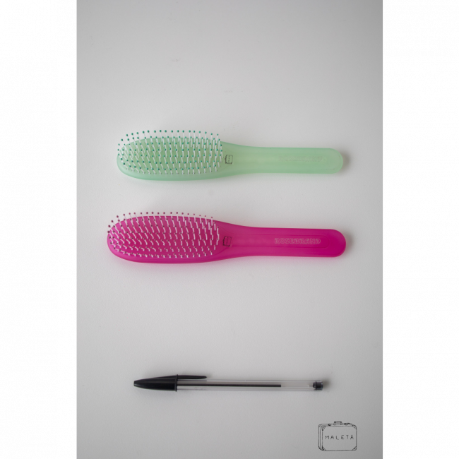 ESCOVA DE CABELO OVAL (VERDE MENTA E ROSA)