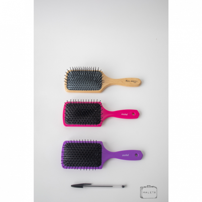 ESCOVA DE CABELO RAQUETE CERDAS PRETAS (ROXA, MADEIRA E ROSA)