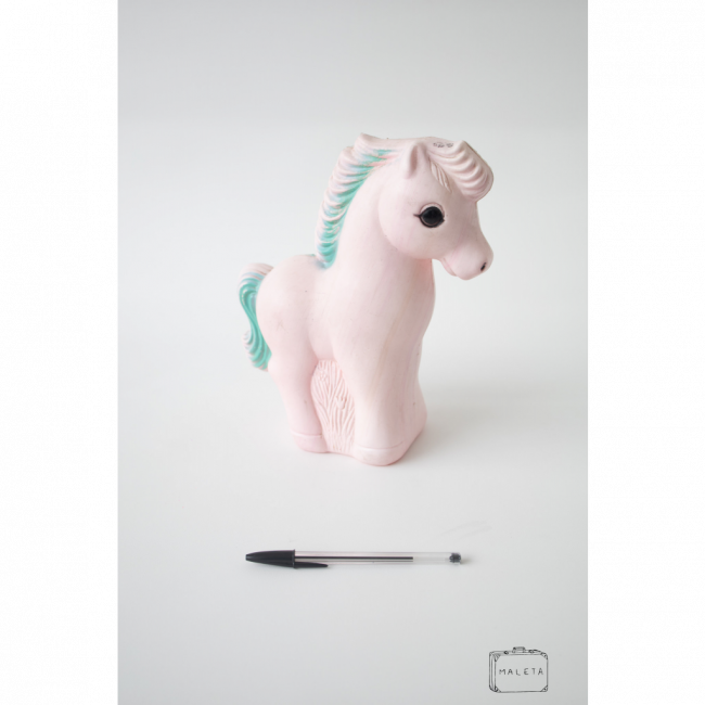 CAVALO DE PLÁSTICO ROSA (BRINQUEDO)