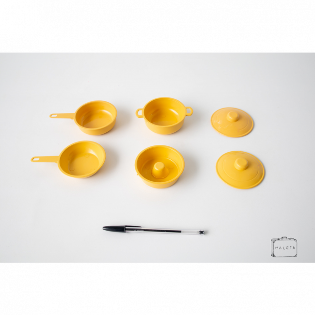 KIT PANELINHA DE BRINQUEDO PLÁSTICO AMARELO - 6 PEÇAS
