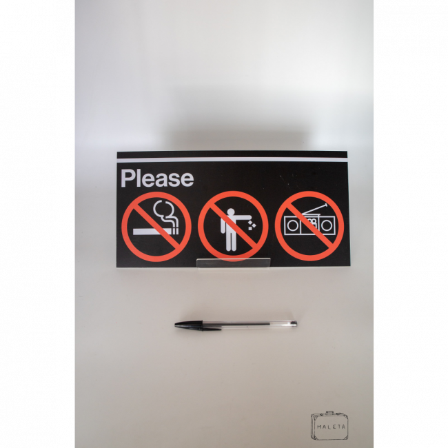 PLACA PVC PRETA FIGURAS DE PROIBIDO