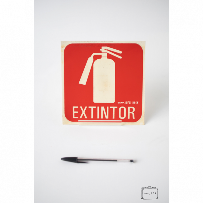 PLACA PVC VERMELHA DESENHO EXTINTOR