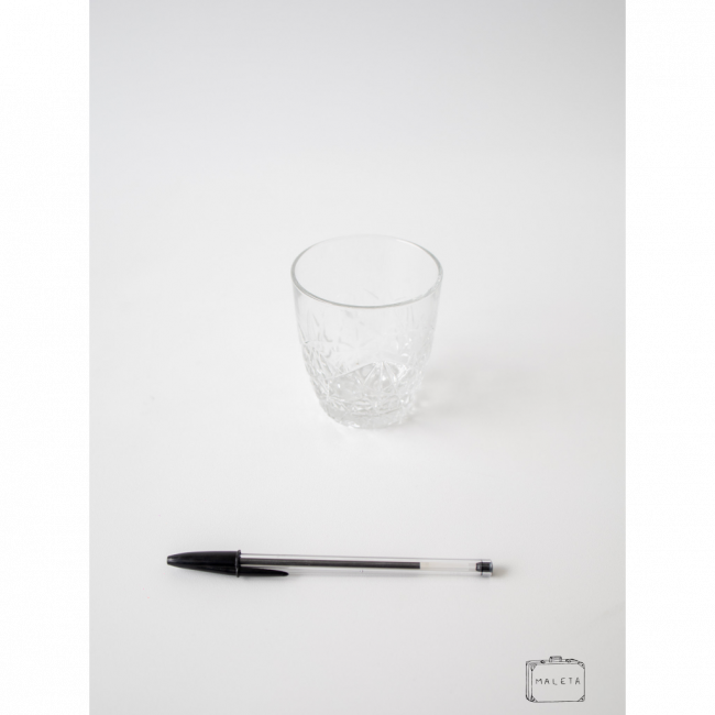 COPO BAIXO WHISKY TEXTURADO PARTE INFERIOR