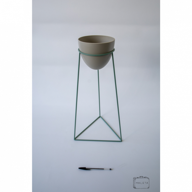 CACHEPÔ COM BASE ARAMADA VERDE