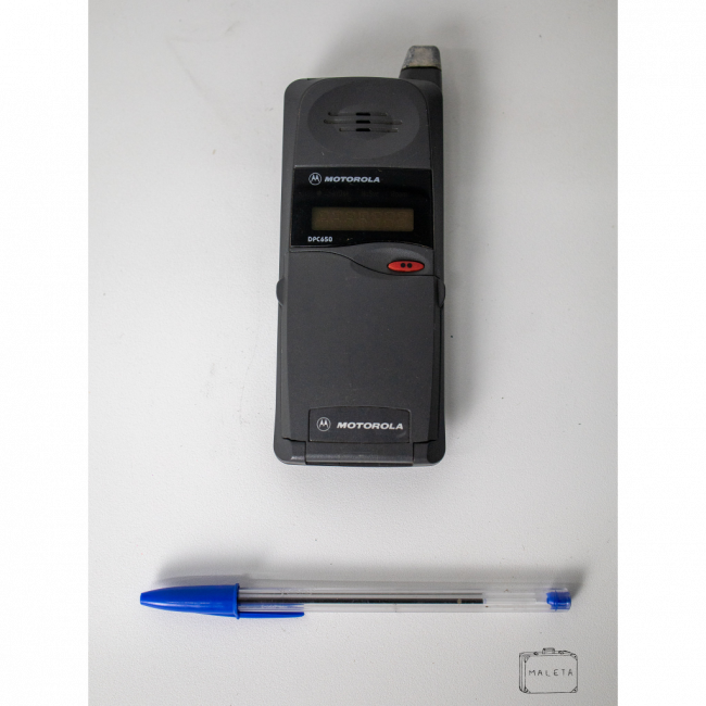 CELULAR MOTOROLA DPC 650