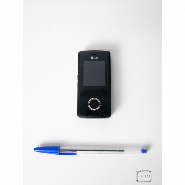 CELULAR LG FLIP PRETO