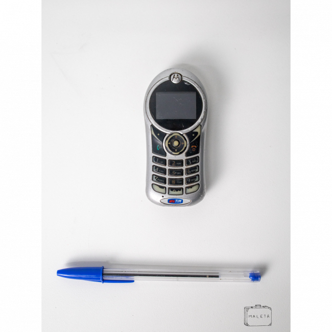 MOTOROLA BOLINHA PRATA