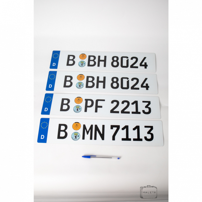 PLACAS AUTOMOTIVAS BERLIM PARES PVC