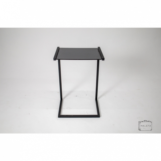 MESA DE LATERAL ENCAIXE PRETA – L0,40XP0,30XA0,60