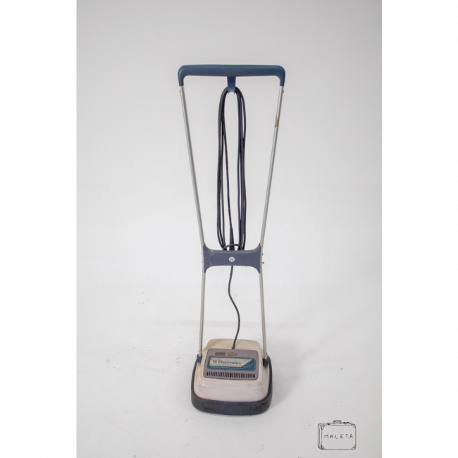 ENCEIRADEIRA ELECTROLUX BRANCA – A1,10