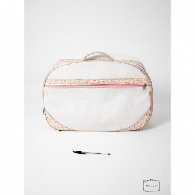 BOLSA DE MATERNIDADE BRANCA DETALHES FLORZINHAS