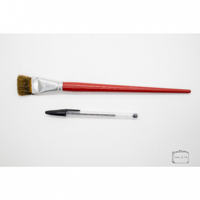 PINCEL VERMELHO - PEQUENO