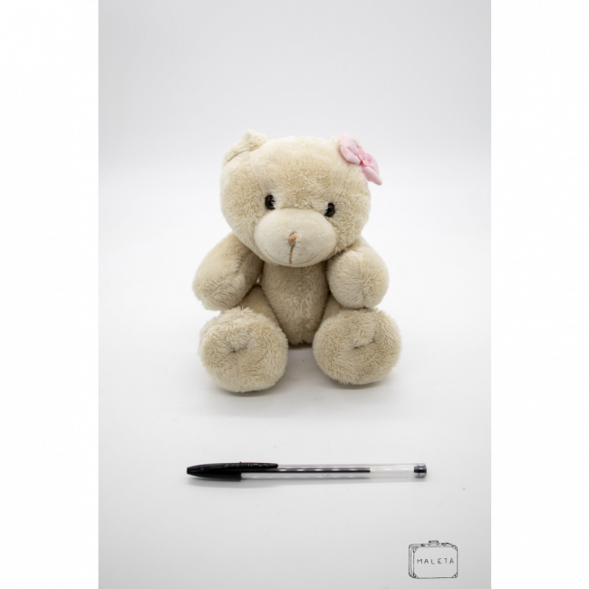 URSO DE PELÚCIA LAÇO ROSA