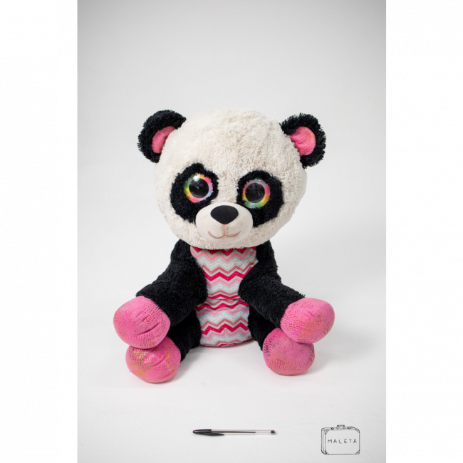 URSO PANDA COM DETALHES ROSA
