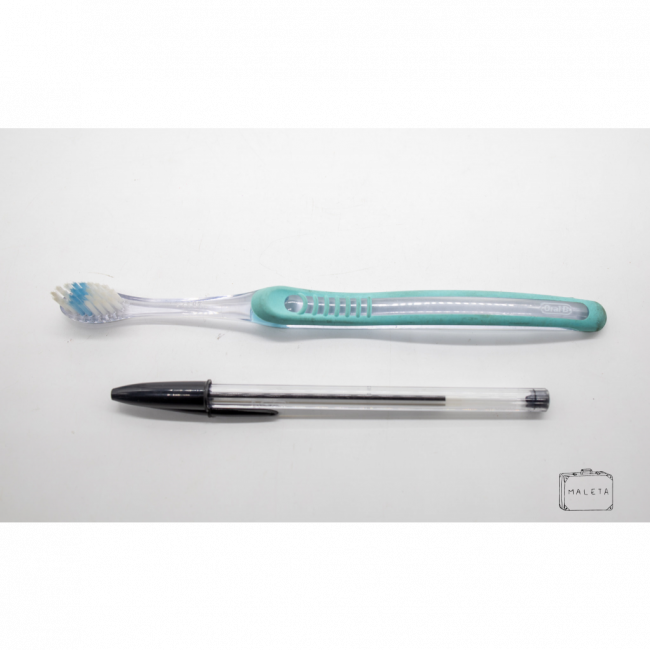 ESCOVA DE DENTE EMBORRACHADA VERDE MENTA