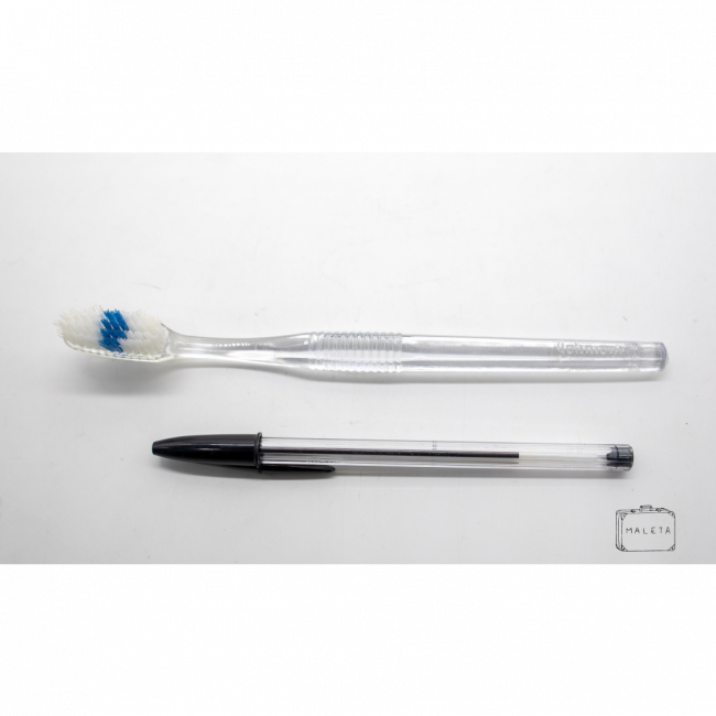 ESCOVA DE DENTE CRISTAL