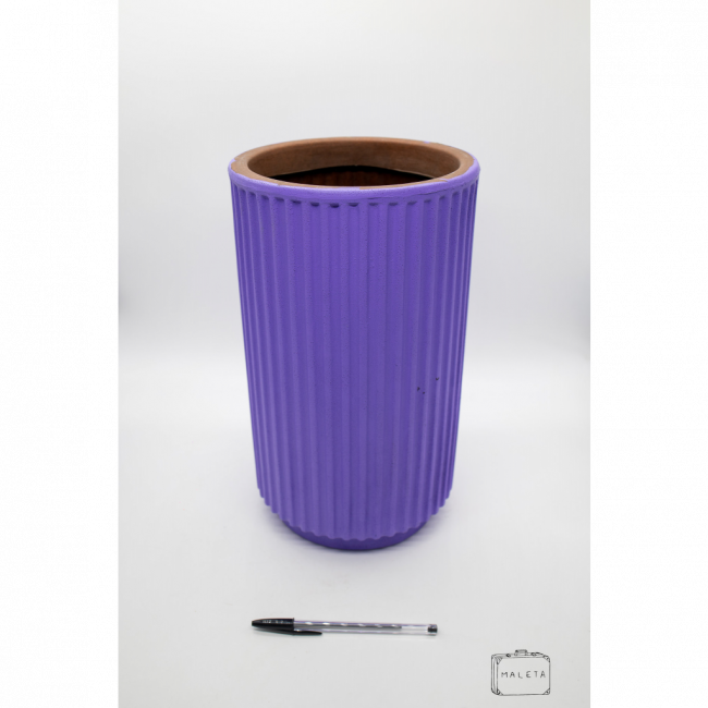 CACHEPÔ PLÁSTICO ALTO TEXTURADO ROXO