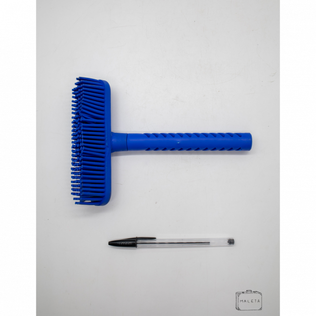 MINI RODINHO COM CERDAS DE SILICONE AZUL