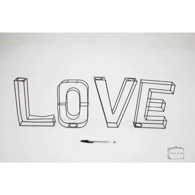 LOVE ARAMADO