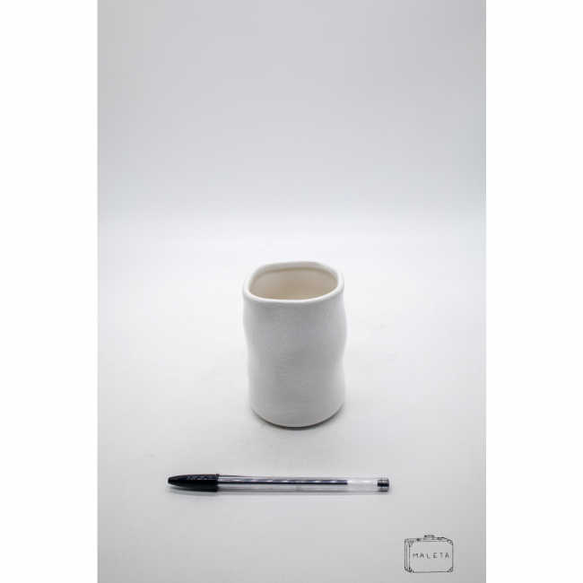 PORTA ESCOVA DE DENTE CERÂMICA BRANCO DETALHE ONDULADO