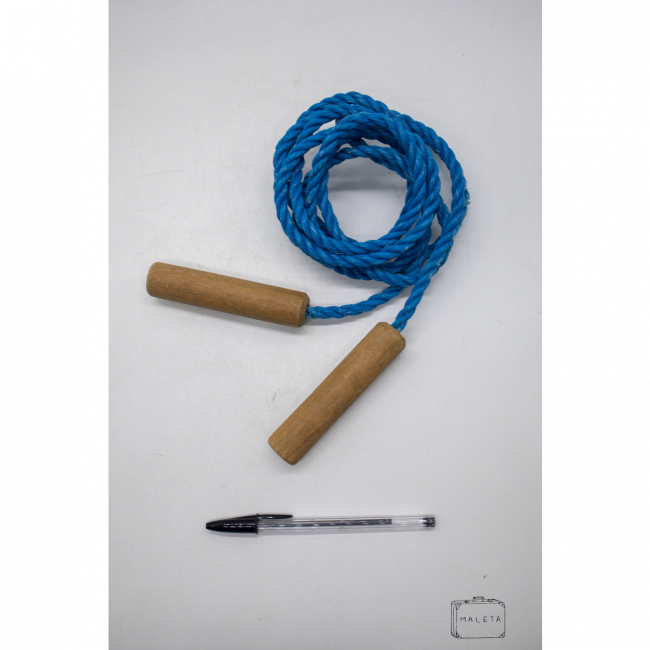 CORDA DE PULAR AZUL DETALHE MADEIRA