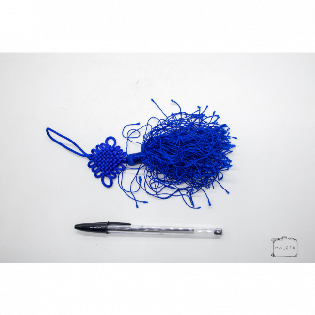 PENDURICALHO FITILHO AZUL COM POMPOM