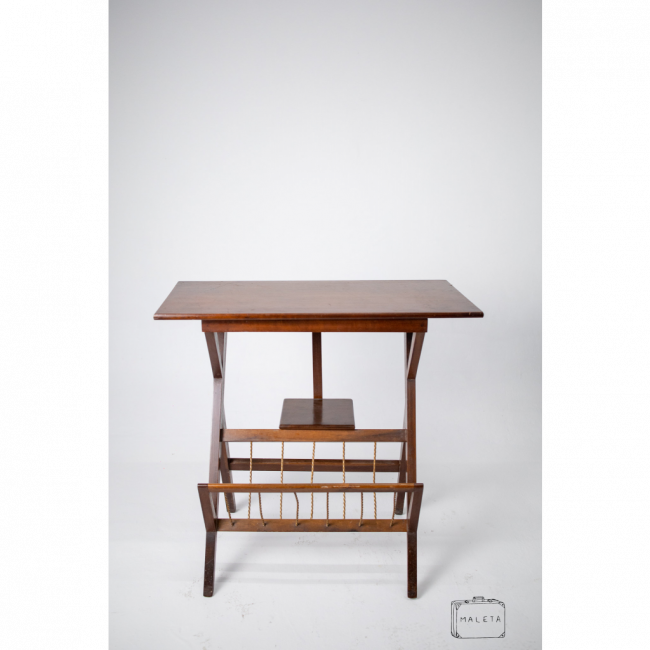 MESA MADEIRA COM REVISTEIRO EMBUTIDO ANTIGO - L0,80XP0,40XA0,76