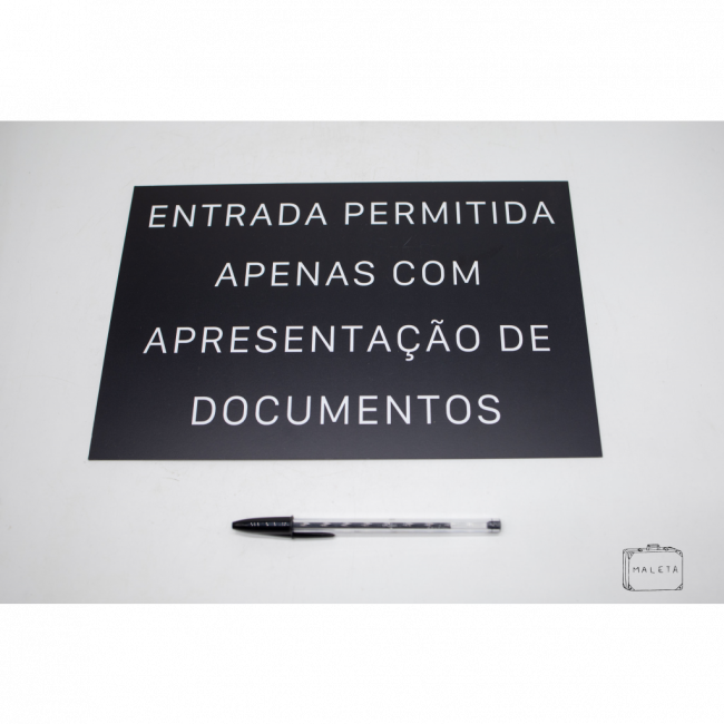 PLACA PVC PRETA \