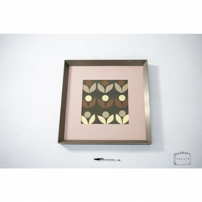 QUADRO FOLHAS FUNDO ROSA - 54X54