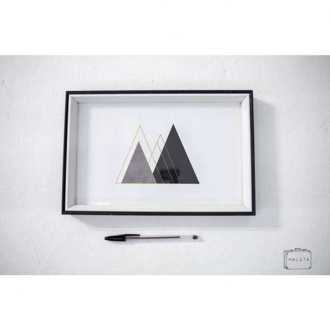 QUADRO TRIÂNGULOS FUNDO BRANCO - 30X20
